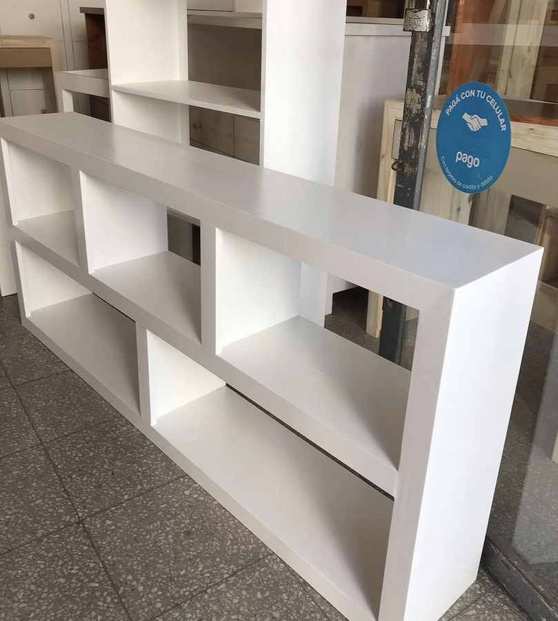 Rack modelo 02 de Mueblería Longhi